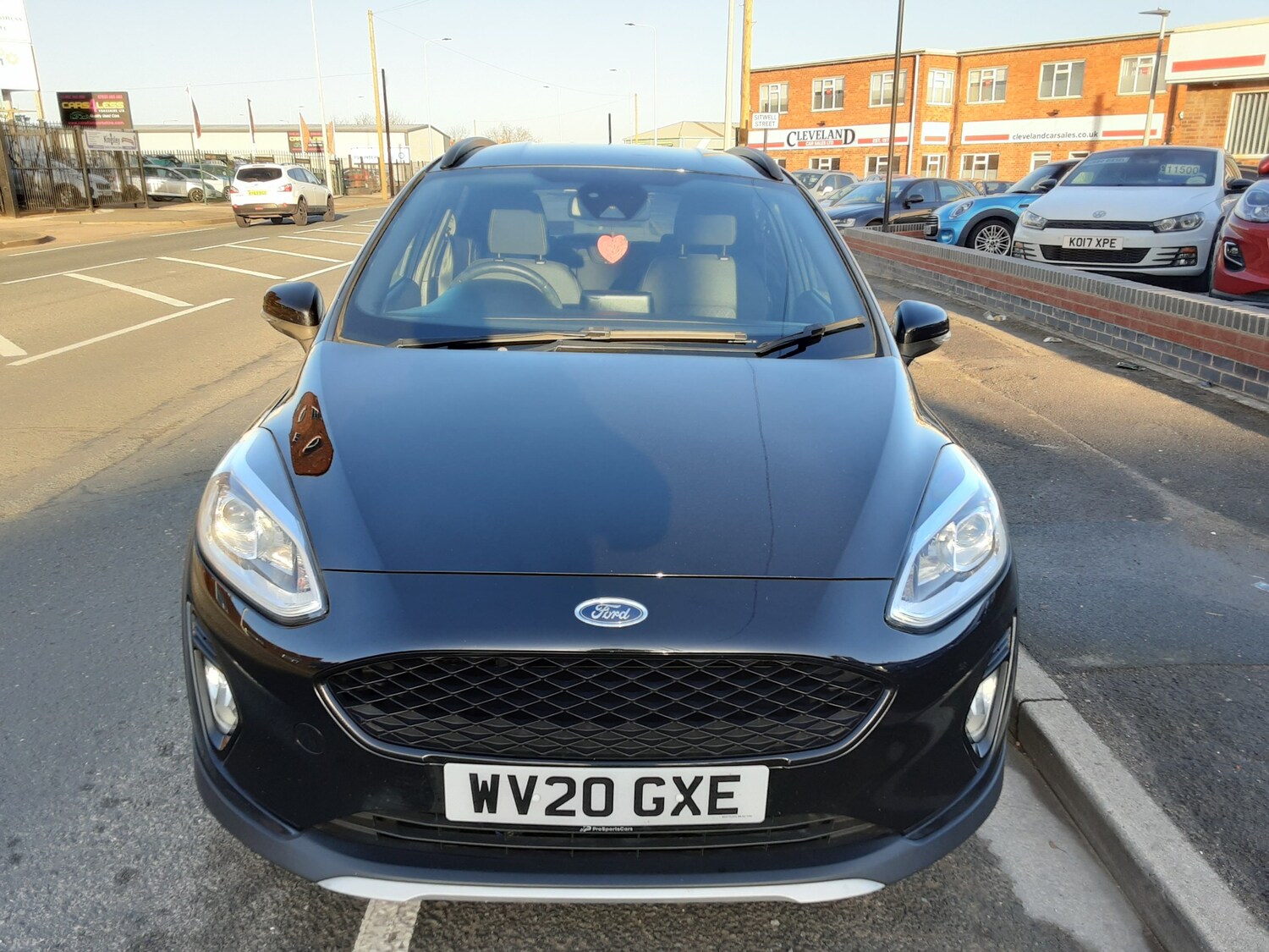Used Ford Fiesta 2020 for sale - 77005441: Photo 2