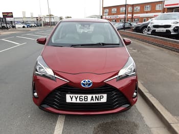 Used Toyota Yaris 2018 for sale - 79828256: Photo