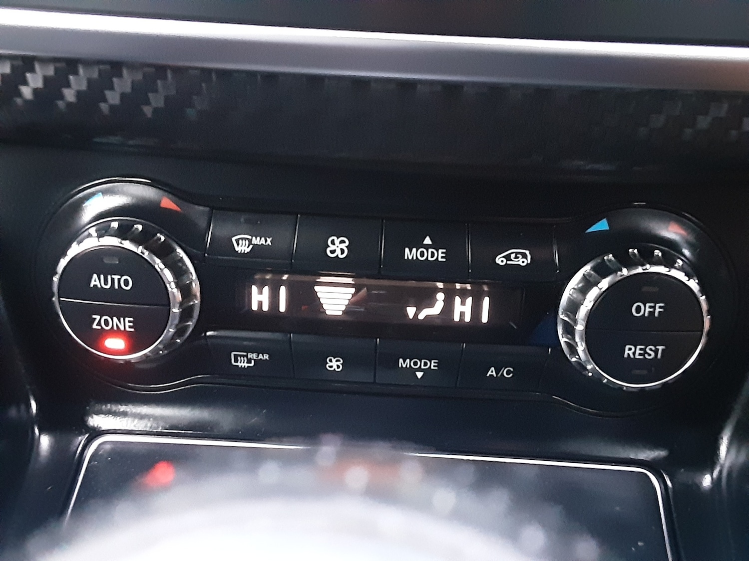 Used Mercedes-Benz A-Class 2017 for sale - 76366322: Photo 8