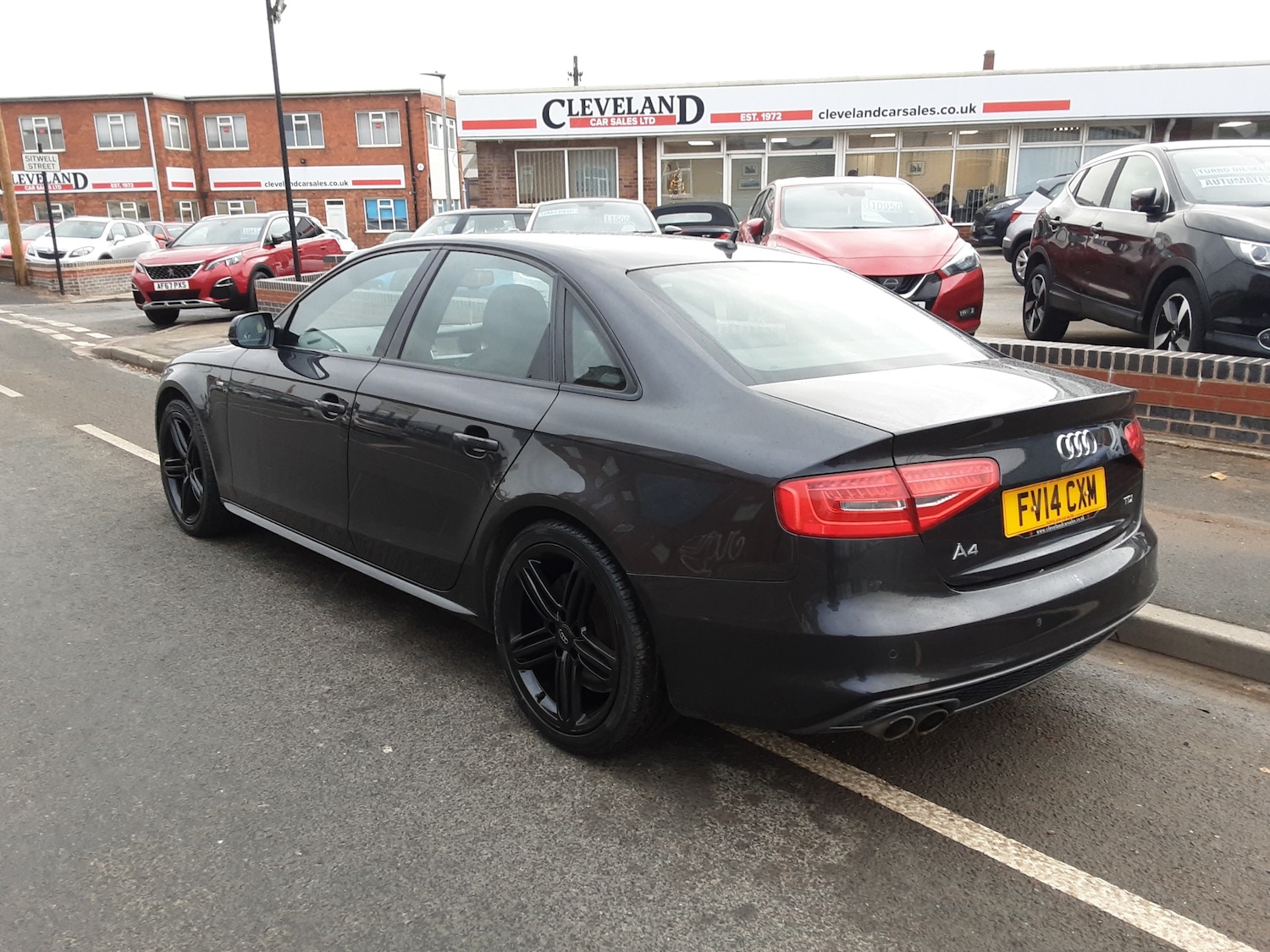 Used Audi A4 2014 for sale - 76589738: Photo 4