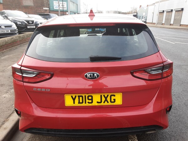 Used Kia Ceed 2019 for sale - 73112631: Photo 3