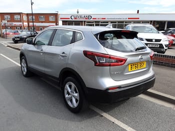 Used Nissan Qashqai 2018 for sale - 79828124: Photo
