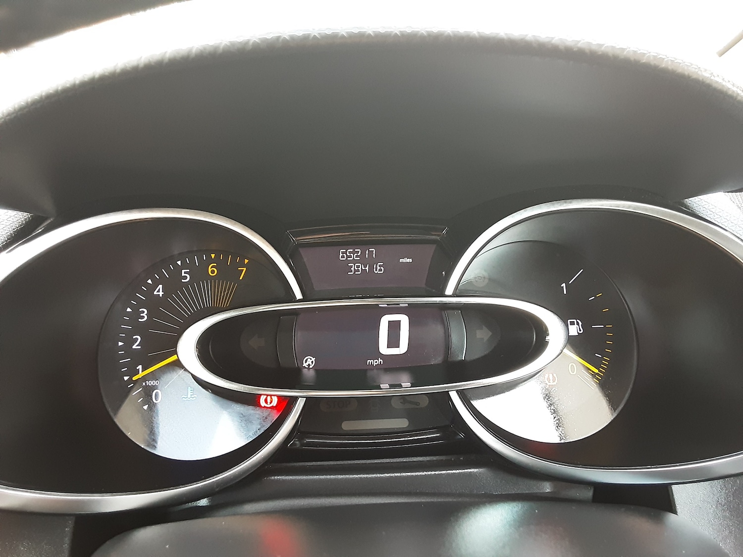 Used Renault Clio 2015 for sale - 76290393: Photo 9