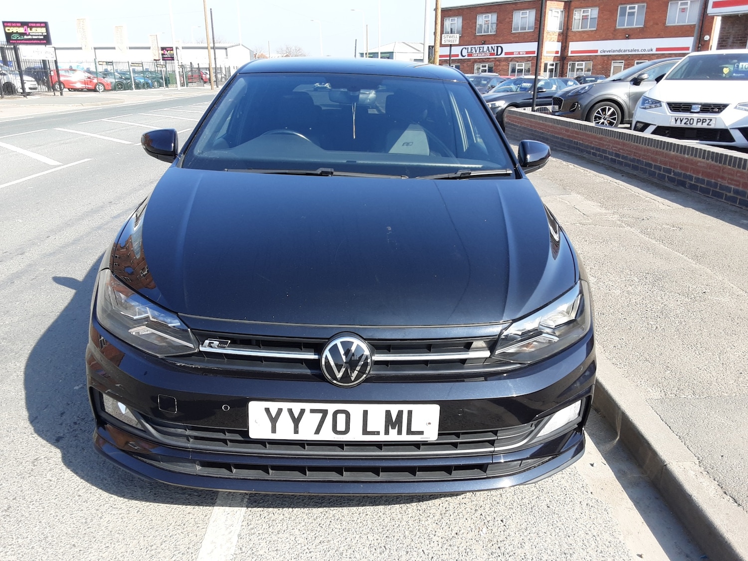 Used Volkswagen Polo 2020 for sale - 77946661: Photo 2