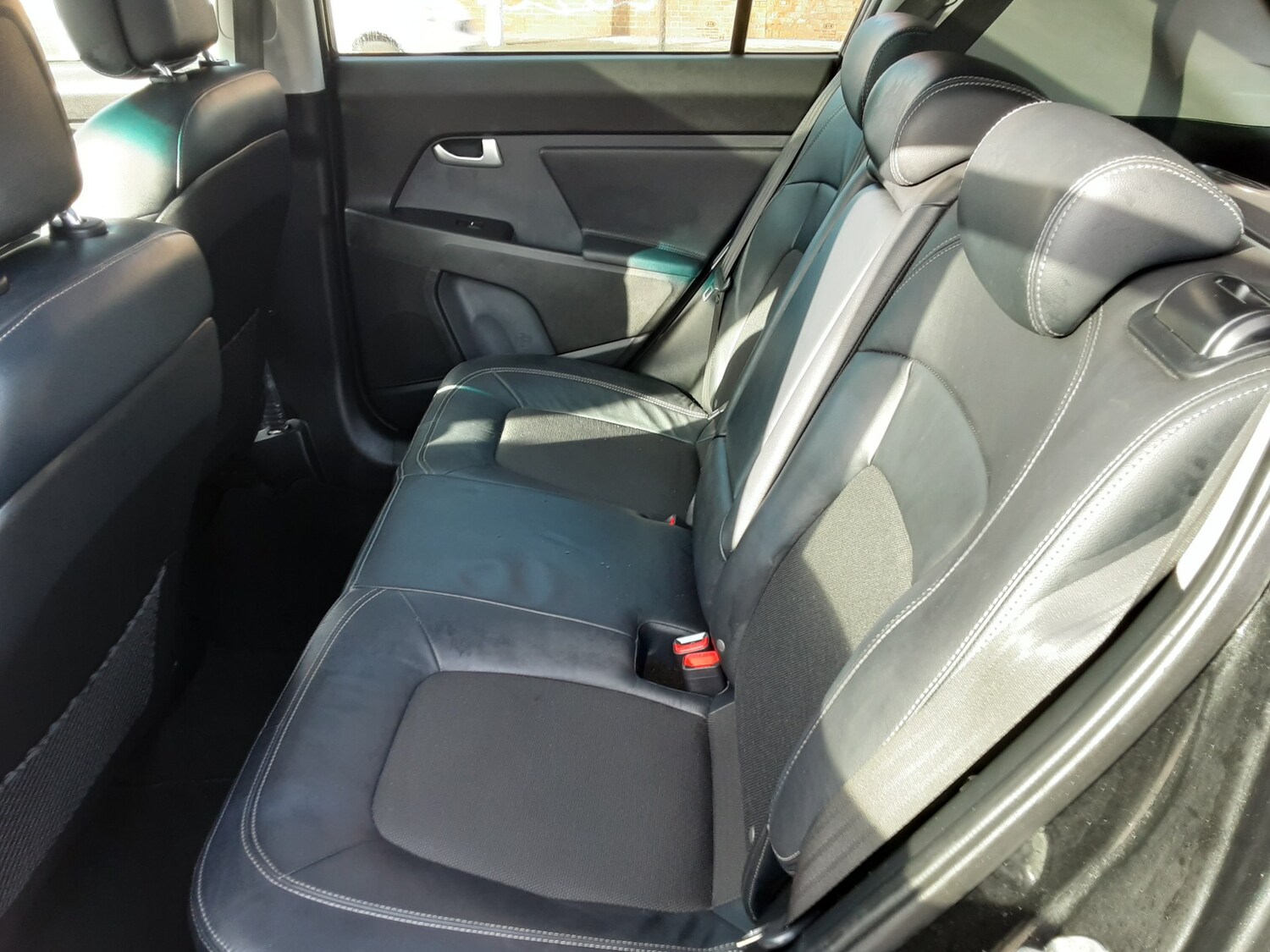 Used Kia Sportage 2011 for sale - 77340308: Photo 9