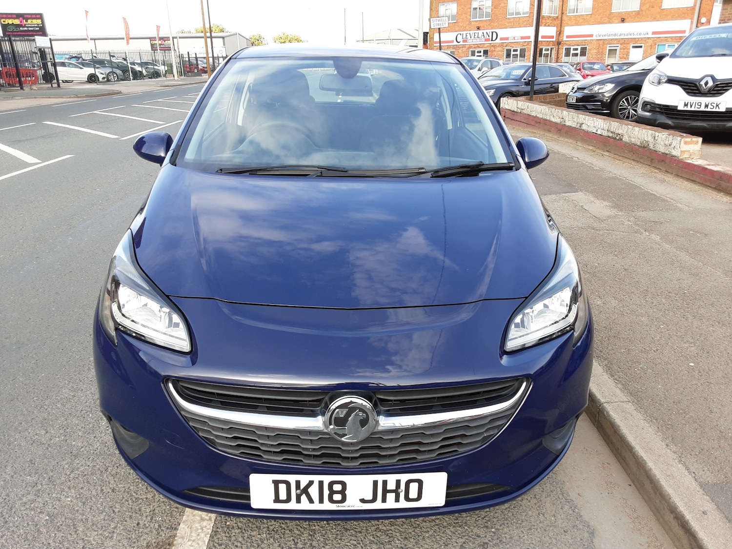 Used Vauxhall Corsa 2018 for sale - 76008456: Photo 2