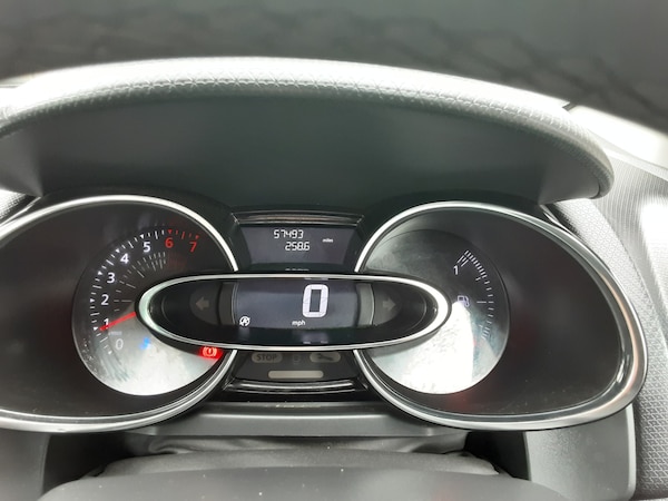 Used Renault Clio 2019 for sale - 74626854: Photo 9
