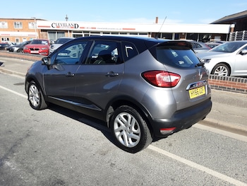Used Renault Captur 2016 for sale - 79504730: Photo