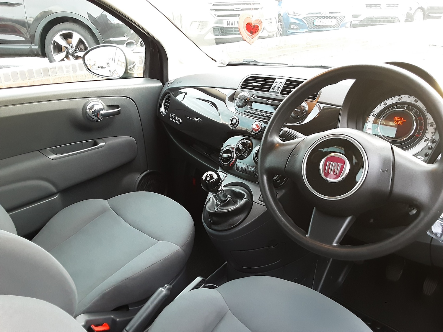 Used Fiat 500 2010 for sale - 77117529: Photo 6