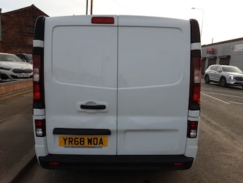 Used Vauxhall Vivaro 2018 for sale - 77790386: Photo