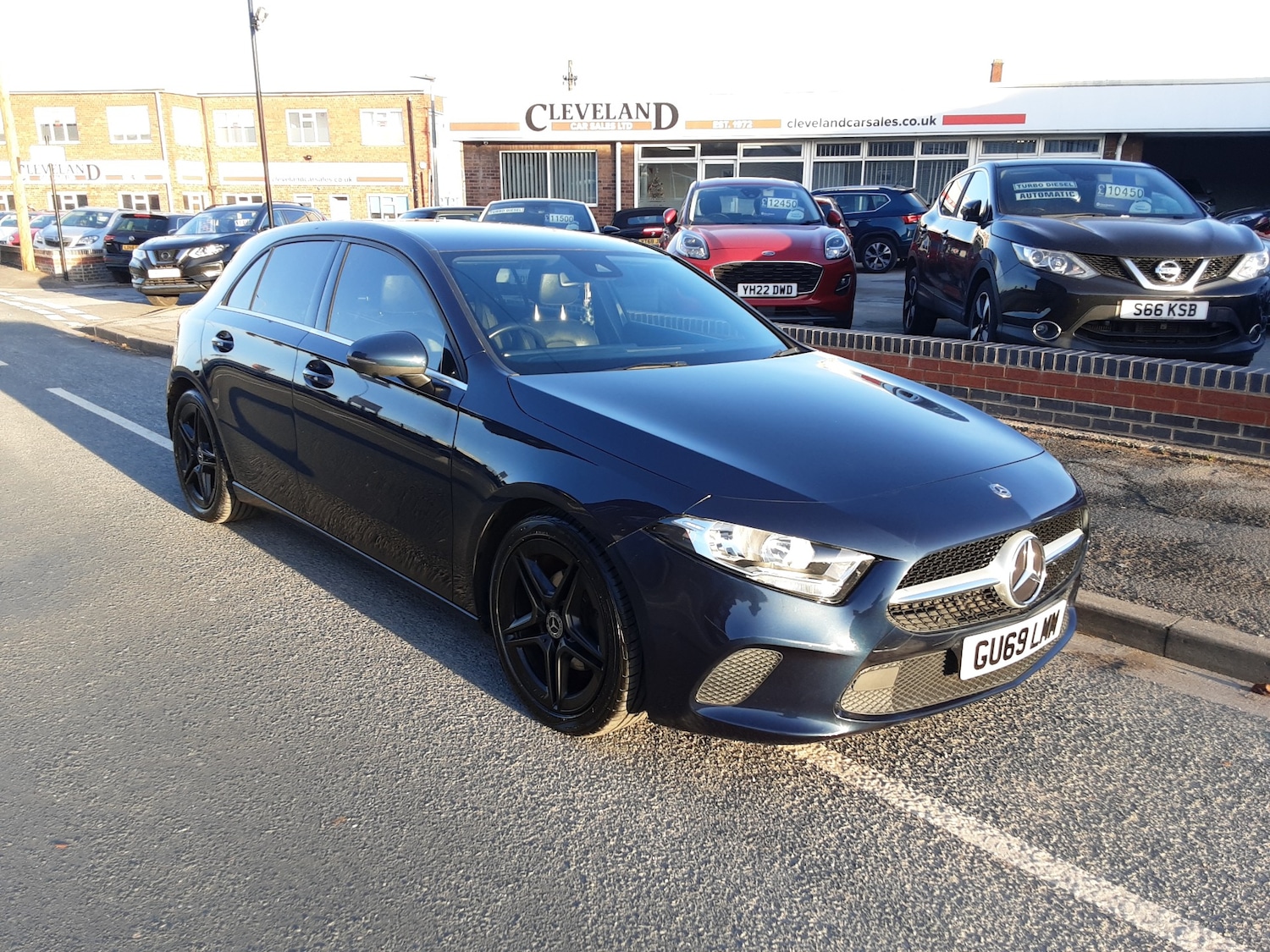 Used Mercedes-Benz A-Class 2019 for sale - 76960322: Photo 1
