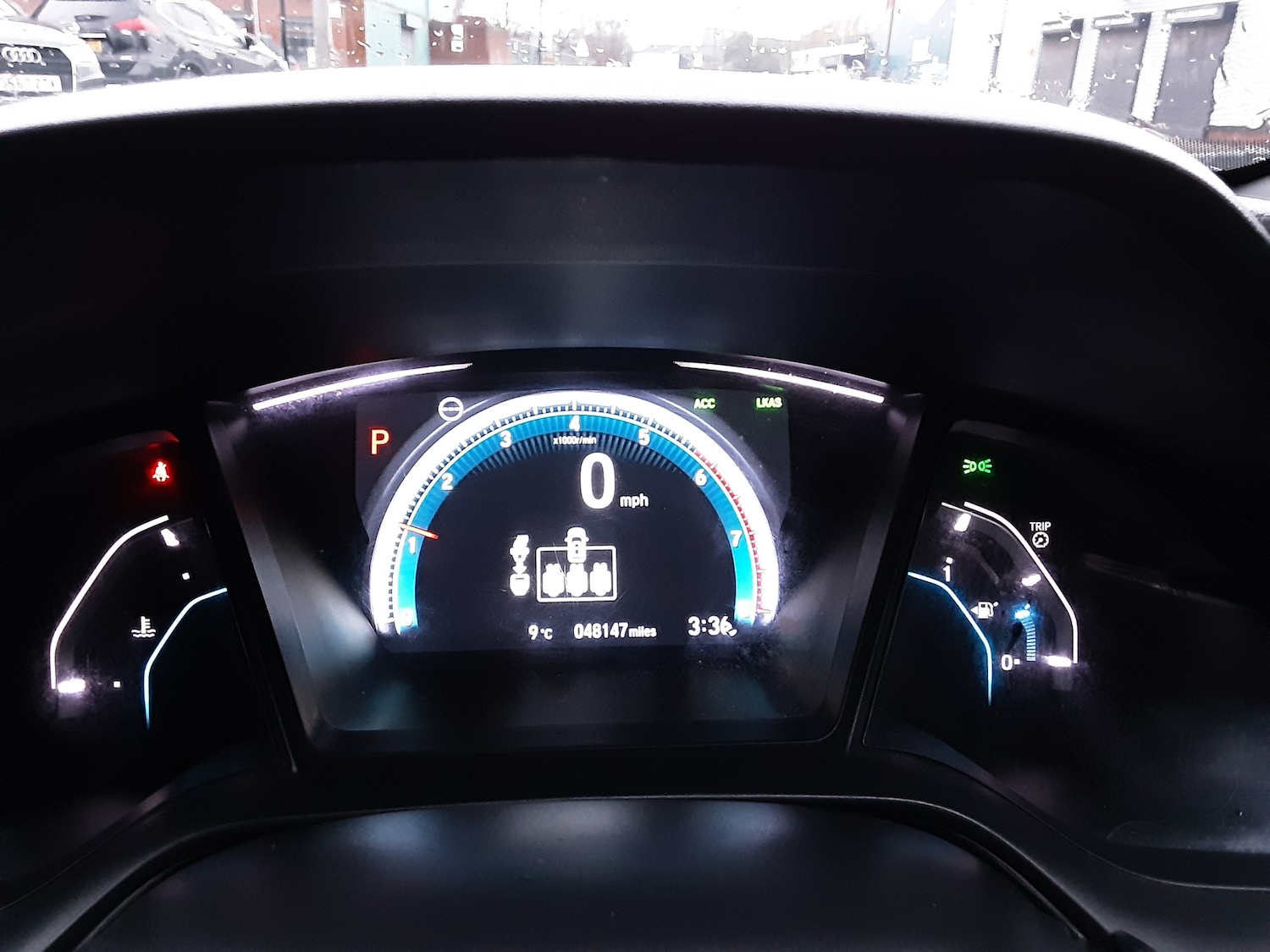 Used Honda Civic 2018 for sale - 77300686: Photo 8