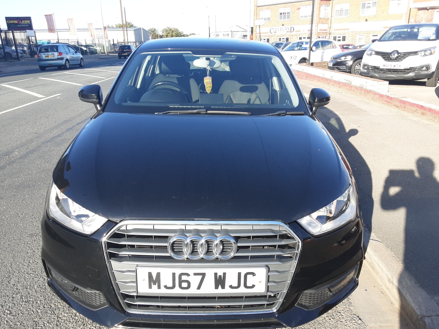 Used Audi A1 2017 for sale - 76037975: Photo 2