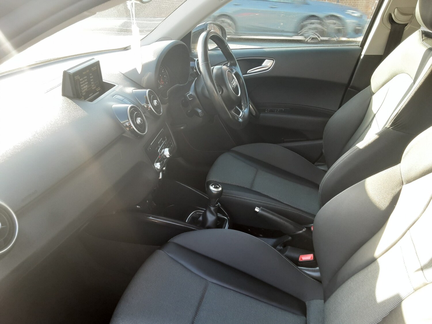 Used Audi A1 2017 for sale - 76037975: Photo 6
