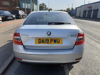 Used Skoda Octavia 2019 for sale - 78725092: Photo