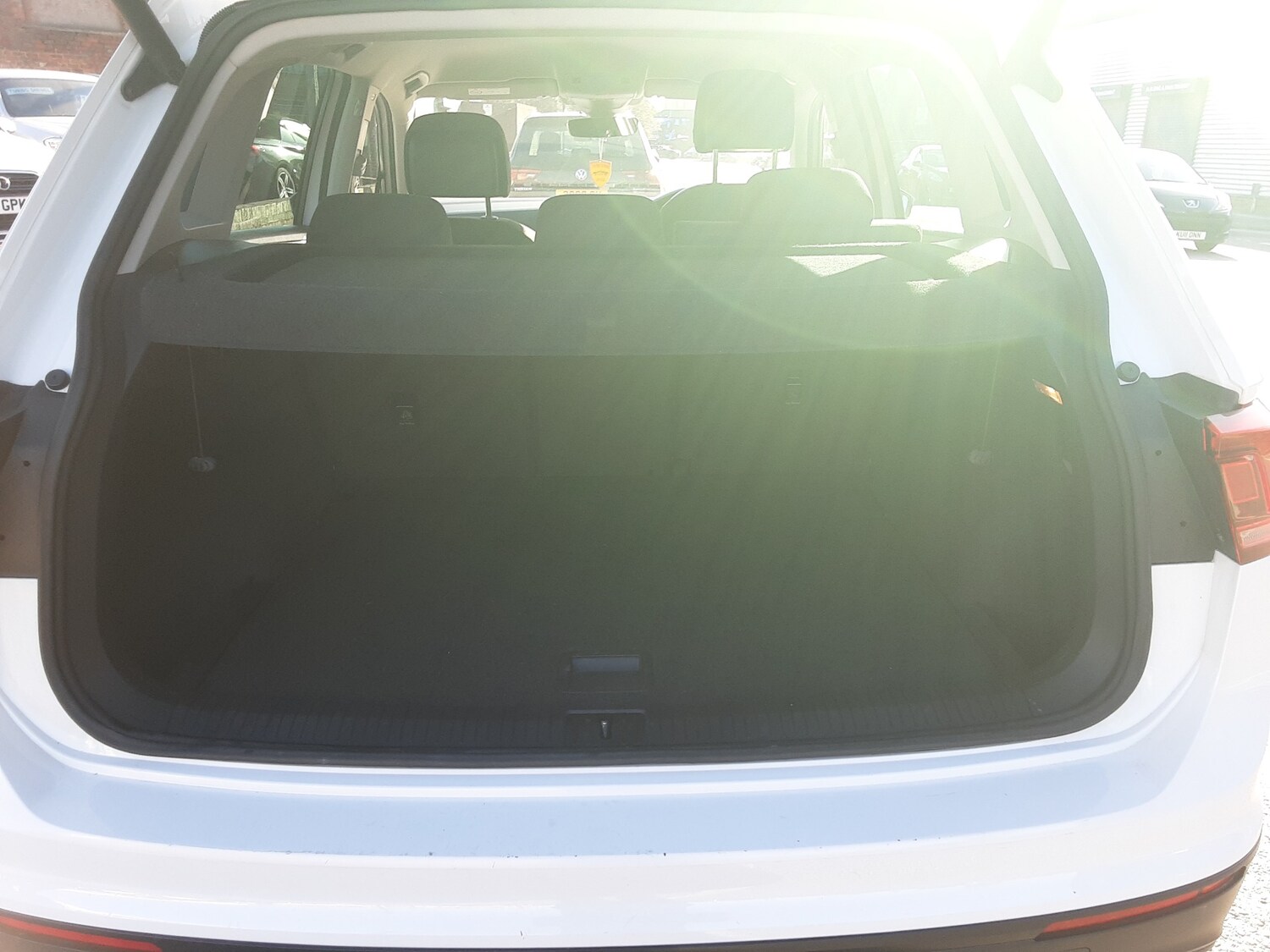 Used Volkswagen Tiguan 2017 for sale - 76037959: Photo 11