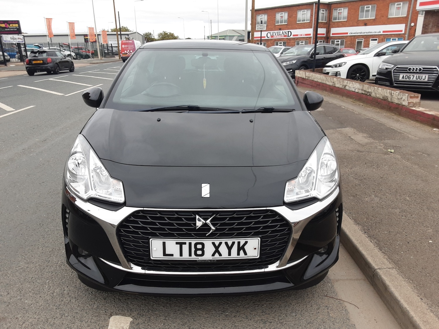 Used DS Automobiles DS 3 2018 for sale - 75919798: Photo 2