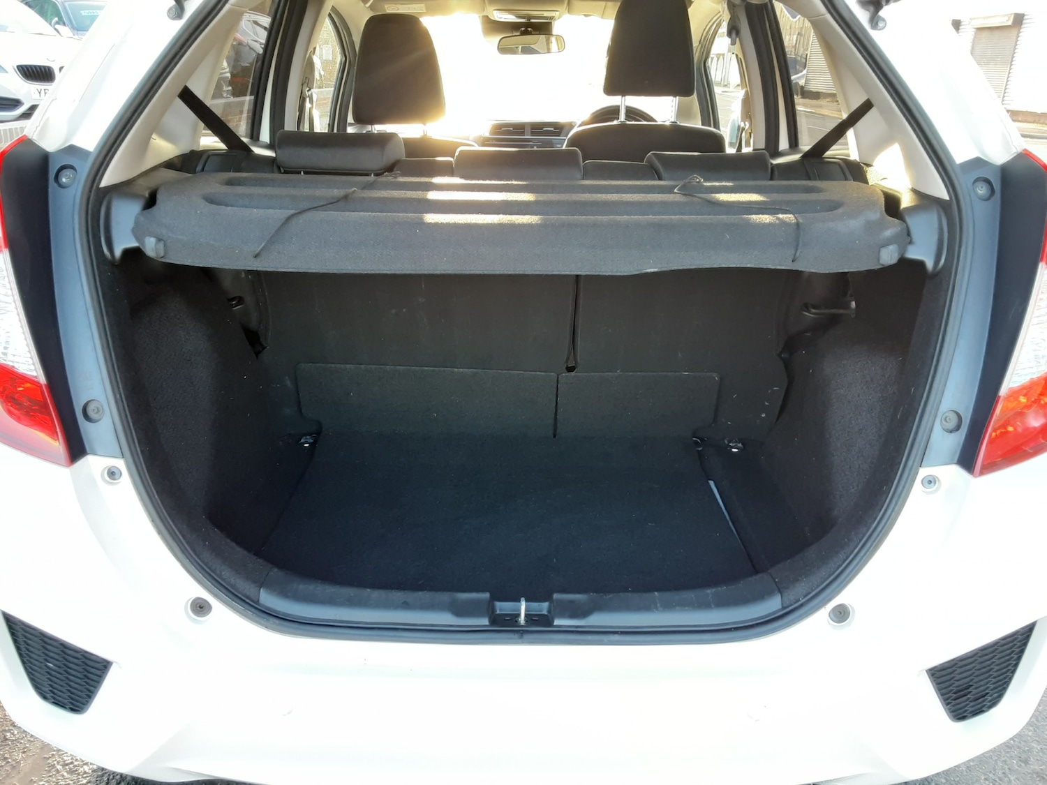 Used Honda Jazz 2017 for sale - 77004872: Photo 11