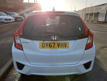 Used Honda Jazz 2017 for sale - 77004872: Photo