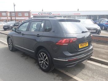 Used Volkswagen Tiguan 2021 for sale - 78522175: Photo