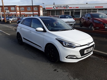 Used Hyundai i20 2015 for sale - 76404982: Photo