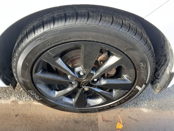 Used Hyundai i20 2015 for sale - 76404982: Photo