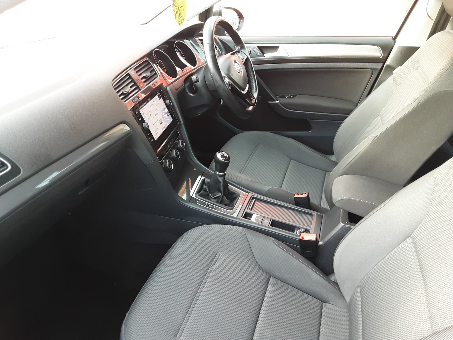 Used Volkswagen Golf 2018 for sale - 76835040: Photo 7