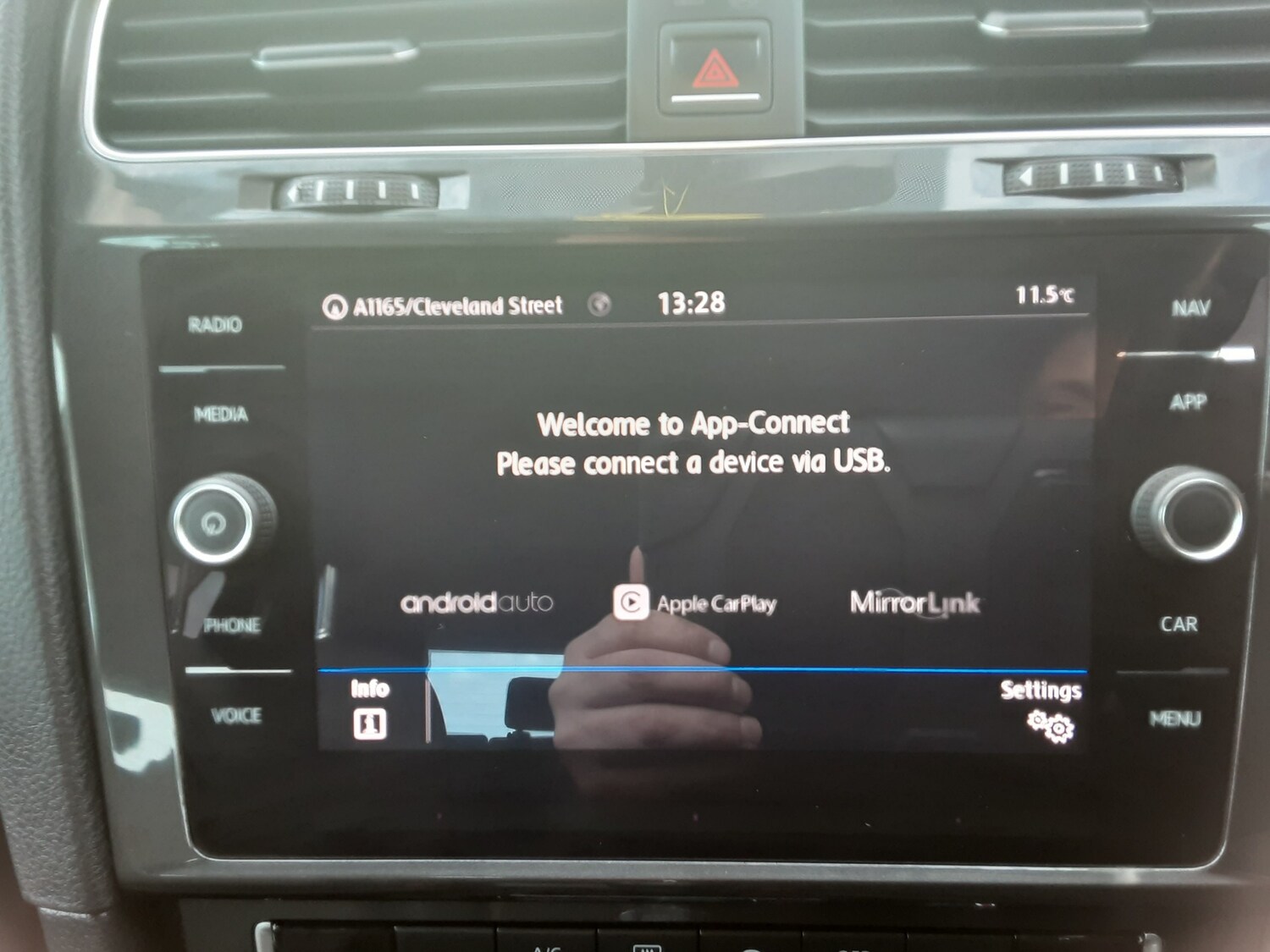 Used Volkswagen Golf 2018 for sale - 76835040: Photo 9