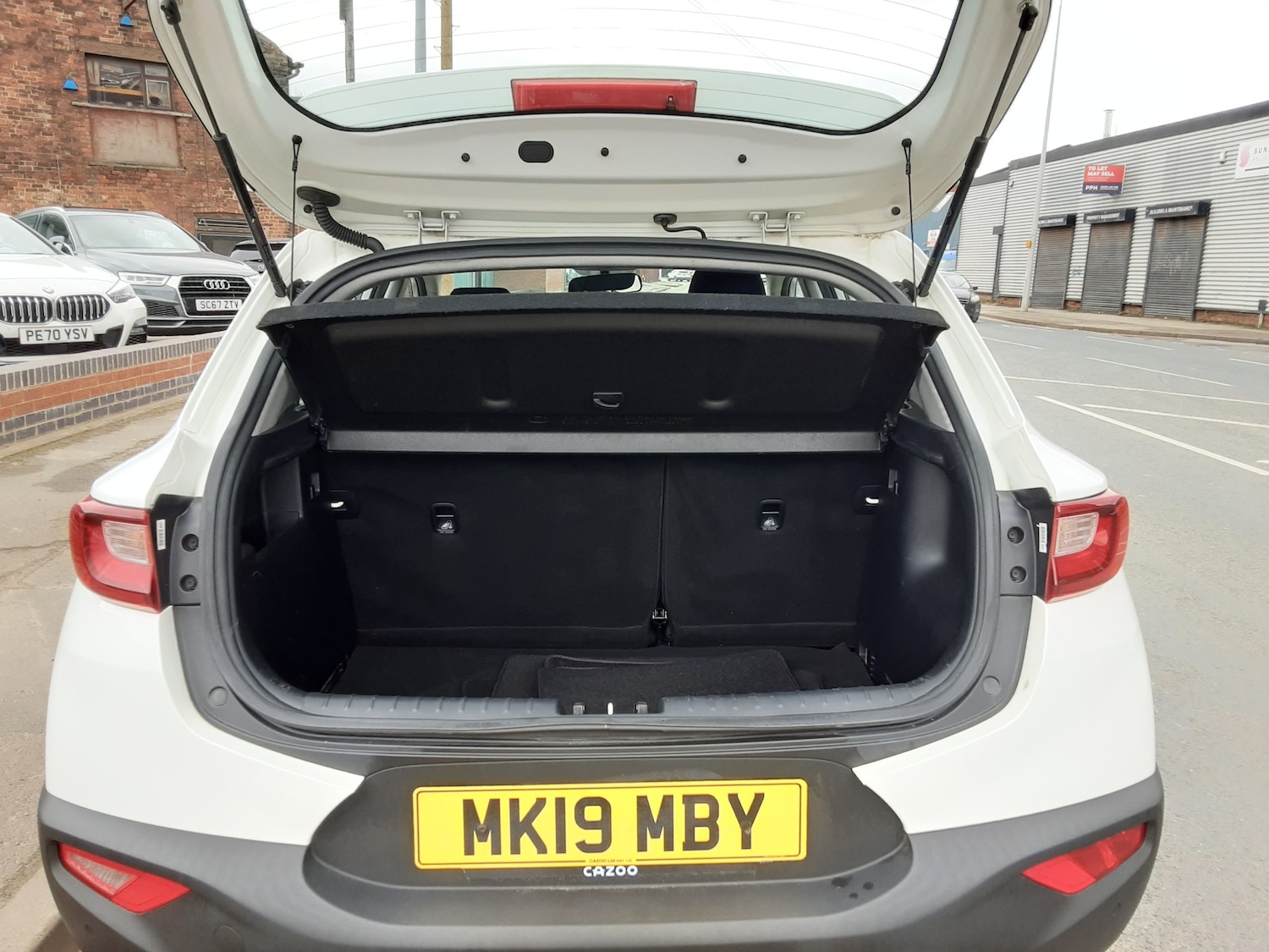 Used Kia Stonic 2019 for sale - 77877372: Photo 9