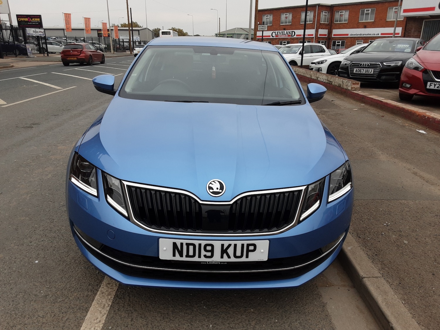 Used Skoda Octavia 2019 for sale - 76302587: Photo 2