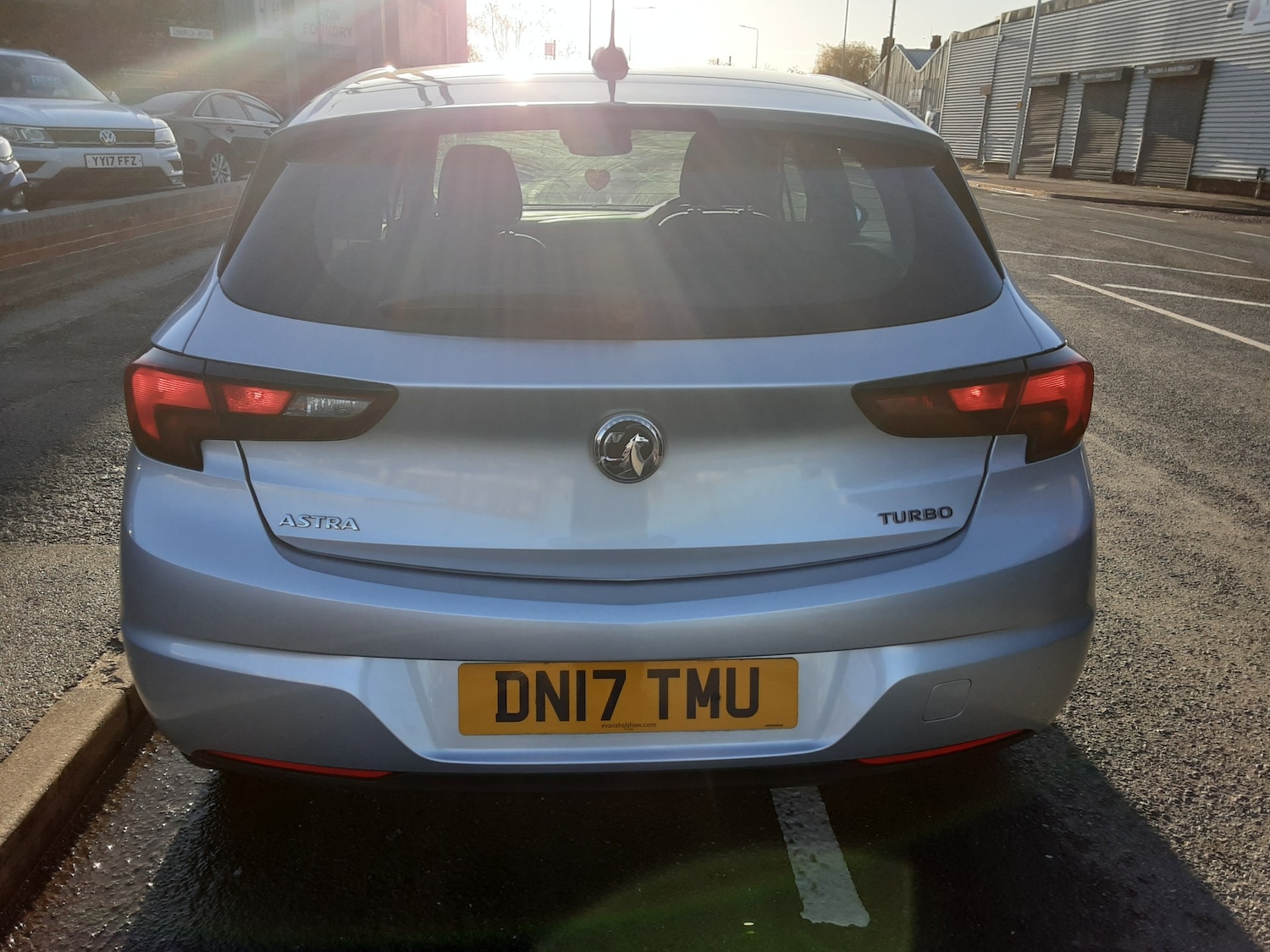 Used Vauxhall Astra 2017 for sale - 76835051: Photo 3