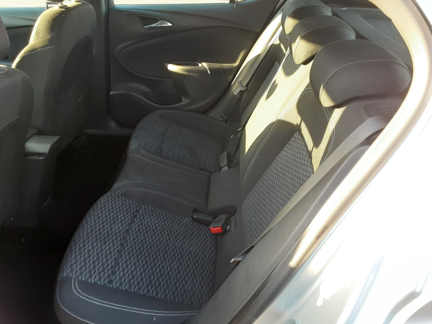 Used Vauxhall Astra 2017 for sale - 76835051: Photo 9