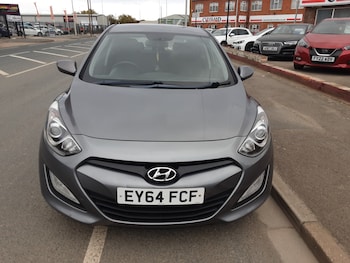 Hyundai i30 feature image 2