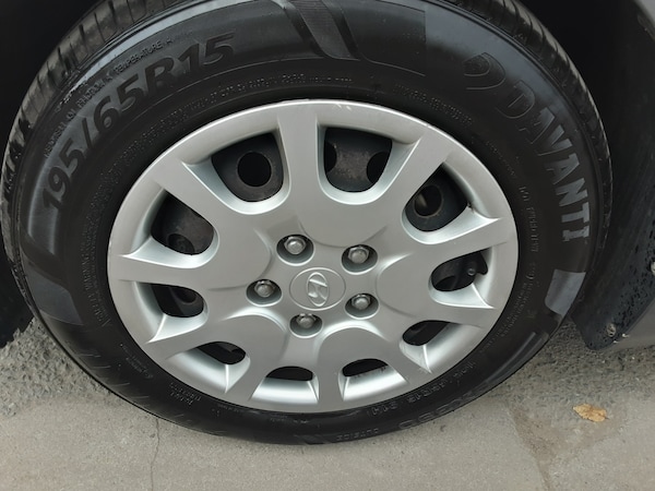 Used Hyundai i30 2014 for sale - 76289649: Photo 5