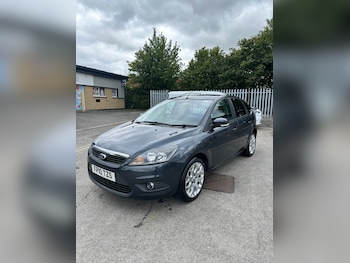 Used Ford Focus 2010 for sale - 75525444: Photo