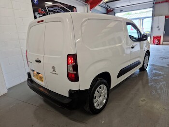 Used Peugeot Partner 2021 for sale - 75241856: Photo