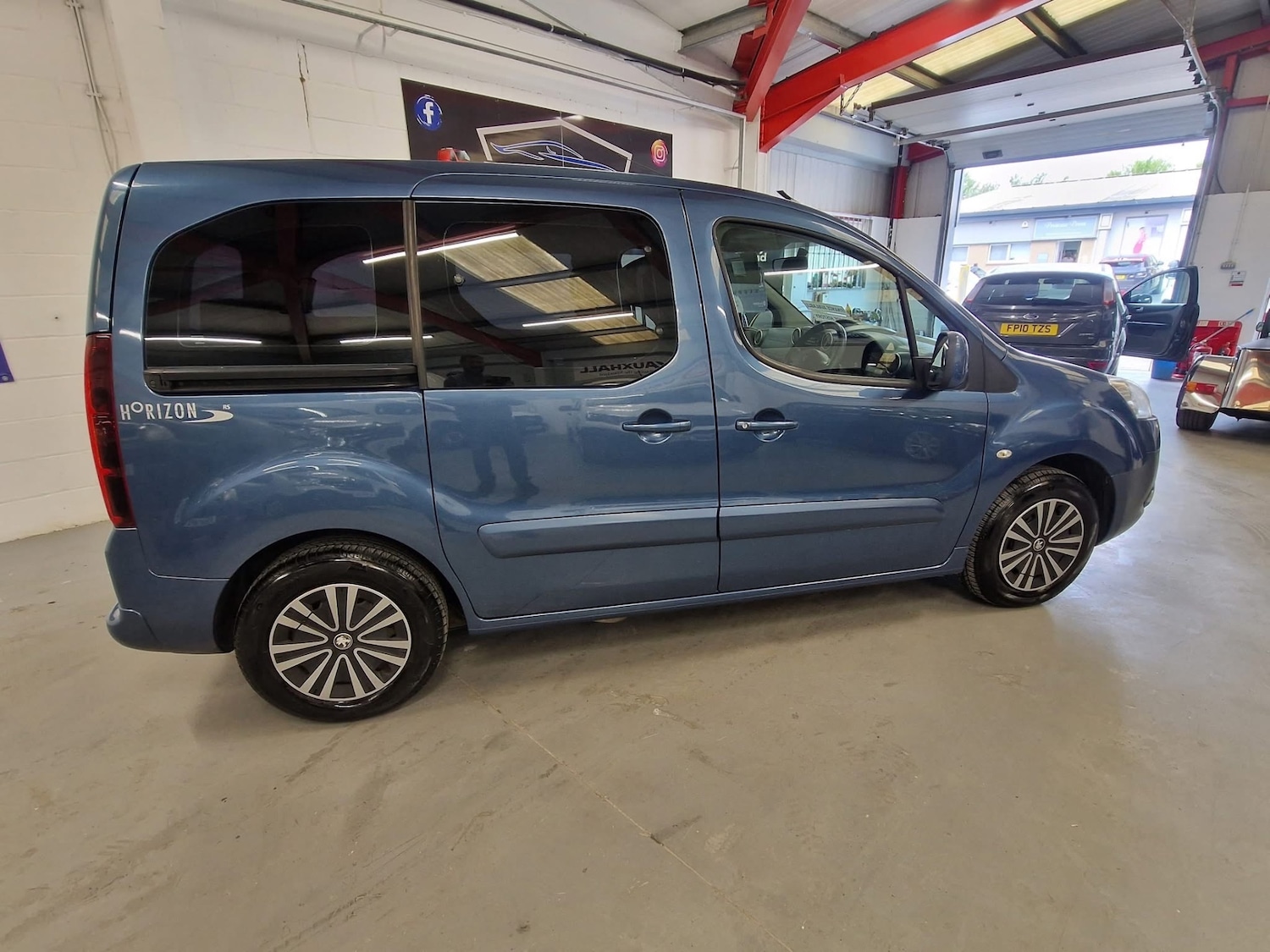 Vehicle 6
