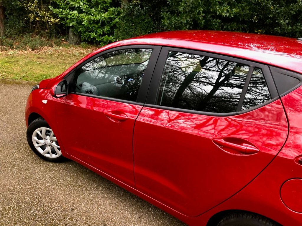 Used Hyundai i10 2017 for sale - 77660220: Photo 9