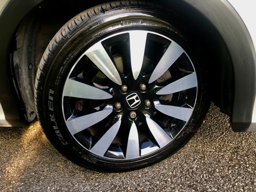 Used Honda Civic 2017 for sale - 76453918: Photo 20