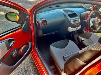Used Toyota AYGO 2012 for sale - 79166214: Photo