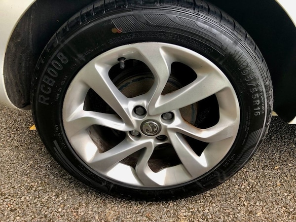 Used Vauxhall Corsa 2015 for sale - 76124137: Photo 17