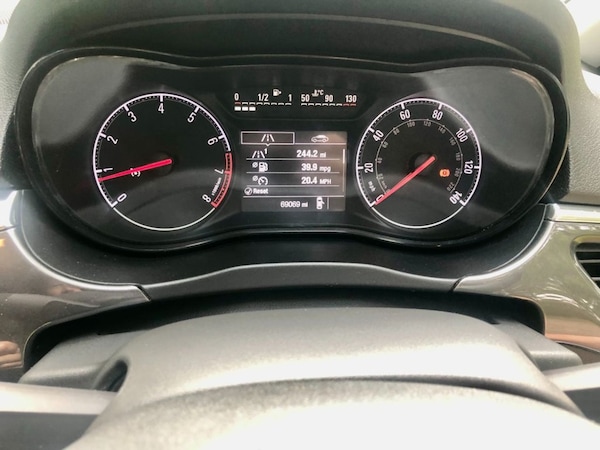 Used Vauxhall Corsa 2015 for sale - 76124137: Photo 28