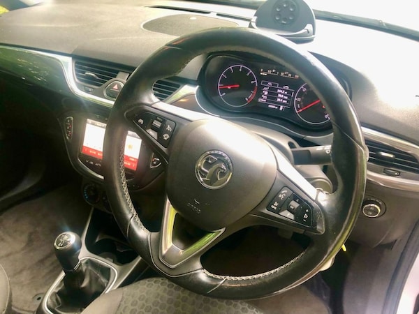 Used Vauxhall Corsa 2015 for sale - 76124137: Photo 8