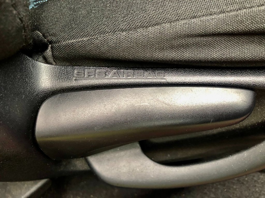 Used Toyota Yaris 2012 for sale - 76725106: Photo 10