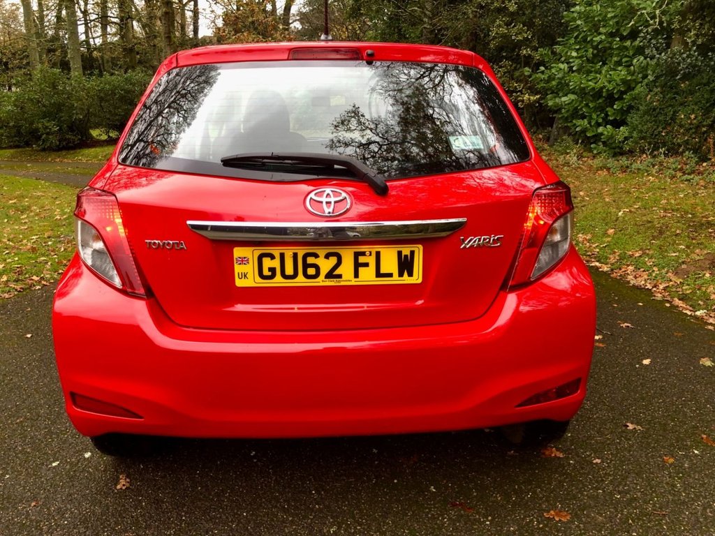 Used Toyota Yaris 2012 for sale - 76725106: Photo 18