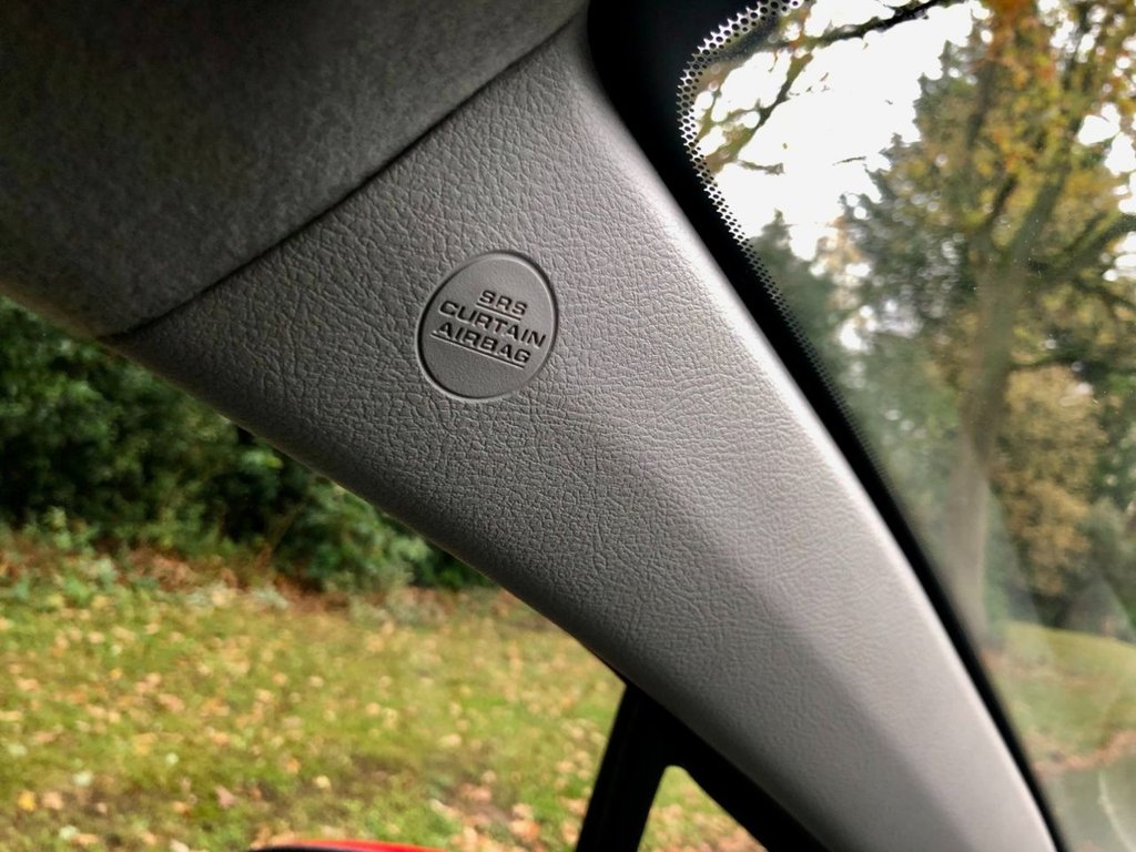 Used Toyota Yaris 2012 for sale - 76725106: Photo 9