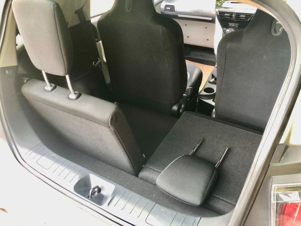 Used Toyota IQ 2011 for sale - 76966220: Photo 10