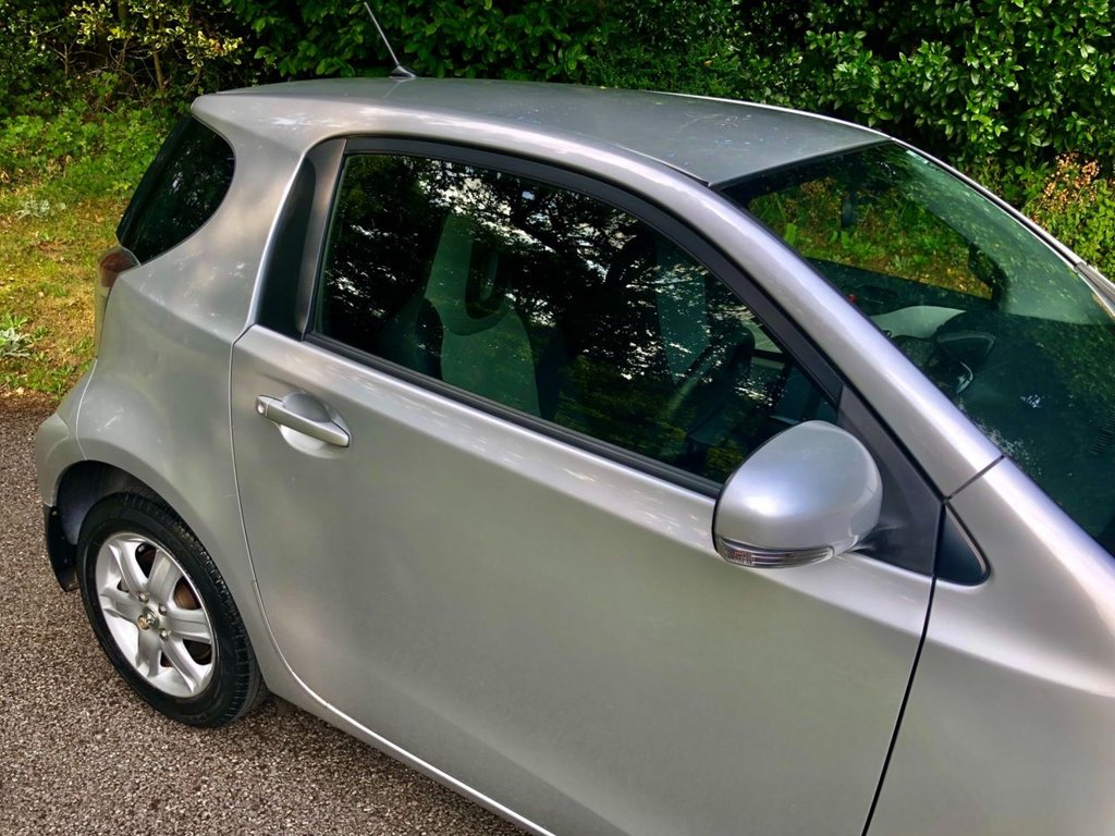 Used Toyota IQ 2011 for sale - 76966220: Photo 17