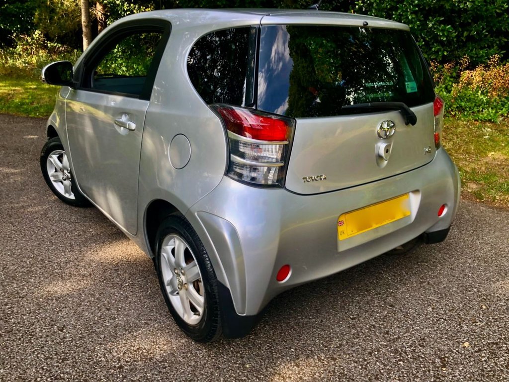 Used Toyota IQ 2011 for sale - 76966220: Photo 4