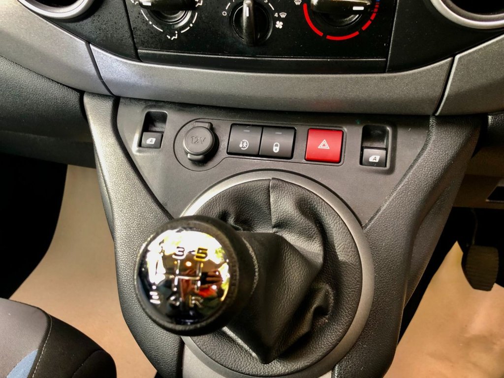 Used Peugeot Partner Tepee 2015 for sale - 76380163: Photo 28